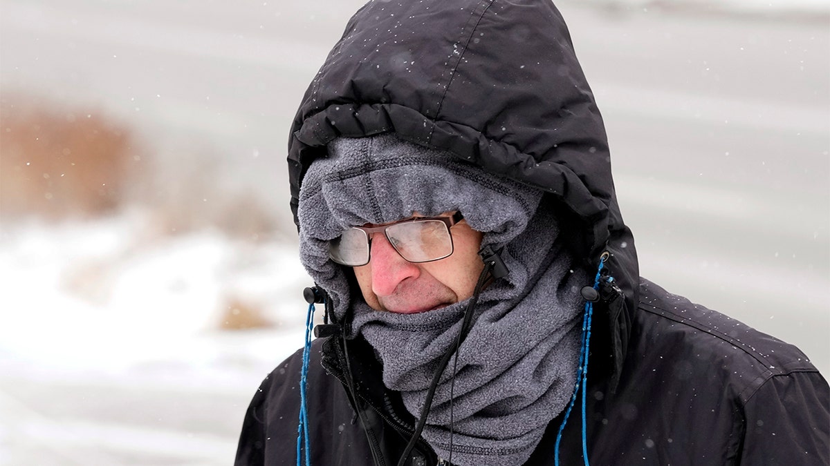 Iowa winter storm brings dangerous cold