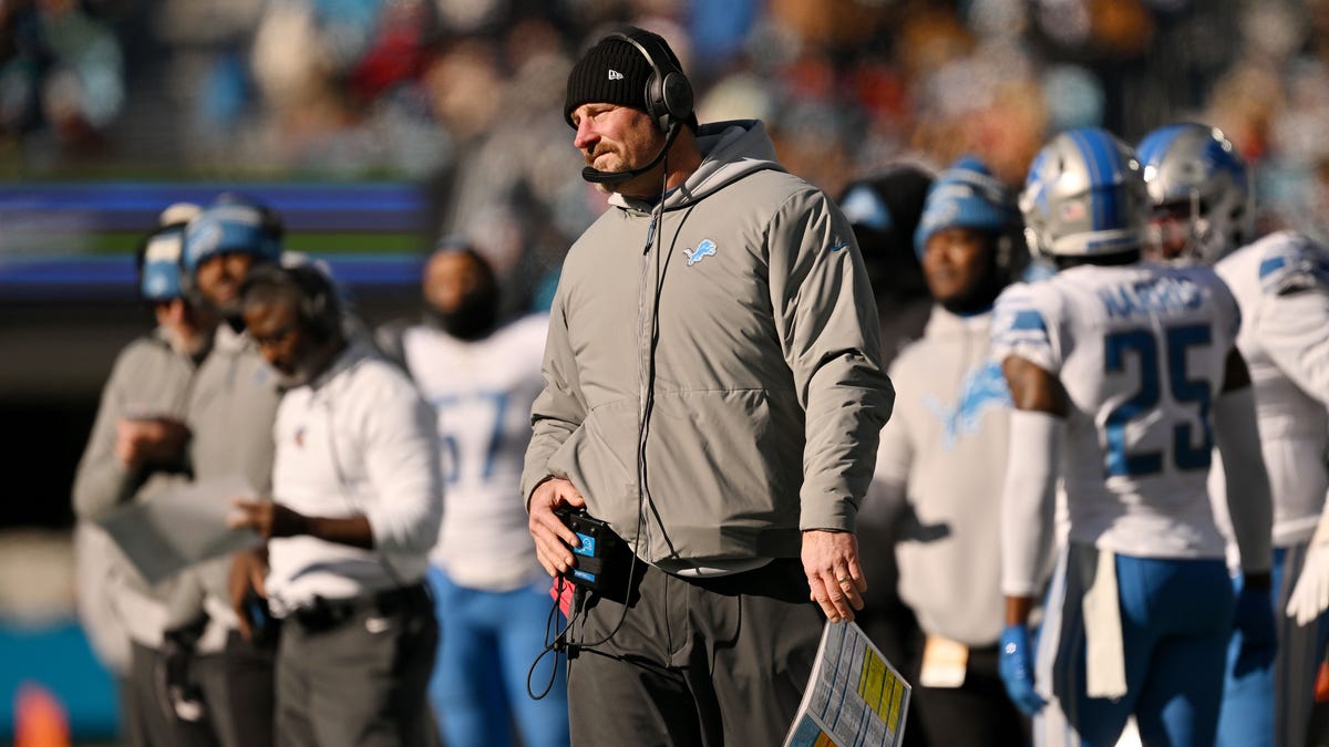 Lions' Dan Campbell gives props to Panthers' Steve Wilks after