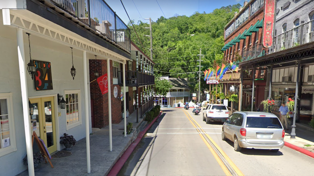  street view of Eureka Springs, Arkansas