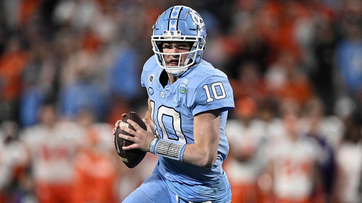 UNC Football: Tar Heels WR reveals special trait on Drake Maye