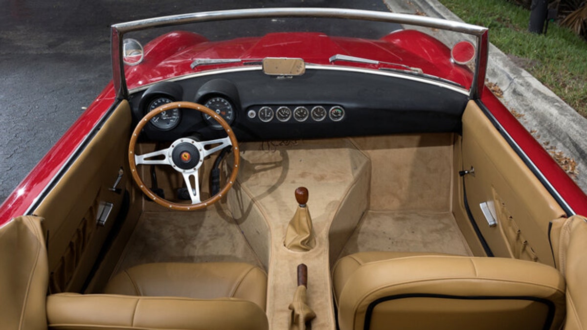 Ferrari replica interior