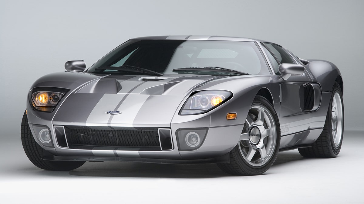 ford gt 2006