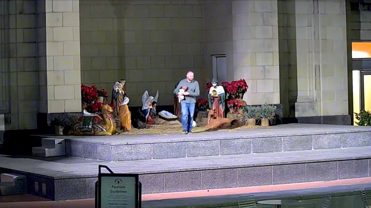 nativity scene theft