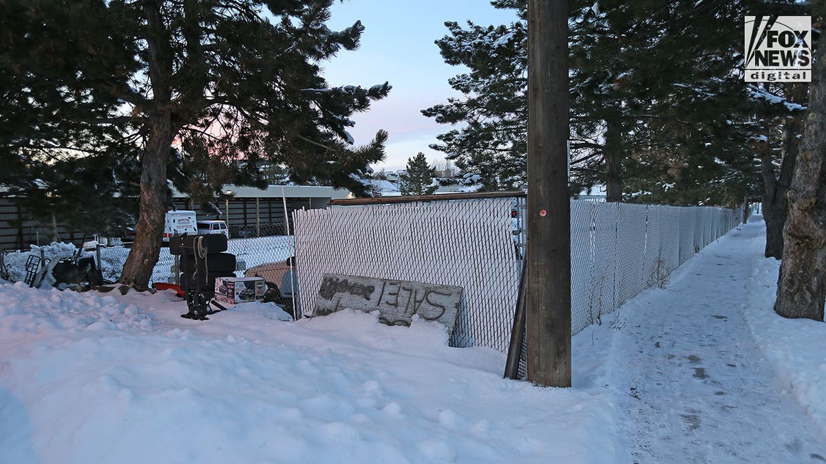 Idaho murder victims cars in outdoor lot