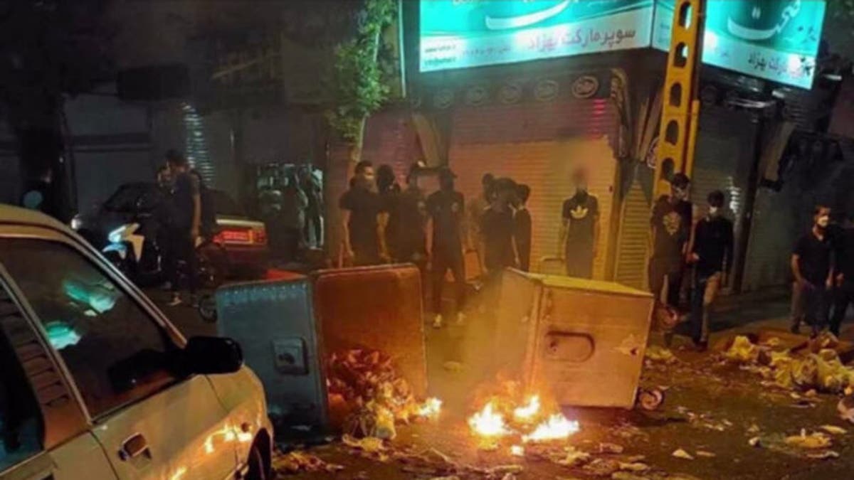 iran protest fire