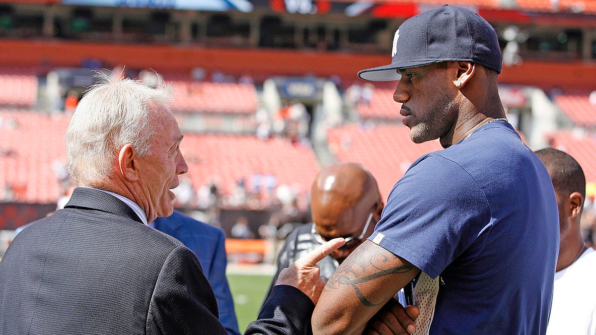 Jerry Jones and LeBron James before game