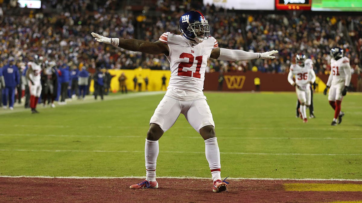 Giants, Commanders flummoxed by tie amid playoff chase