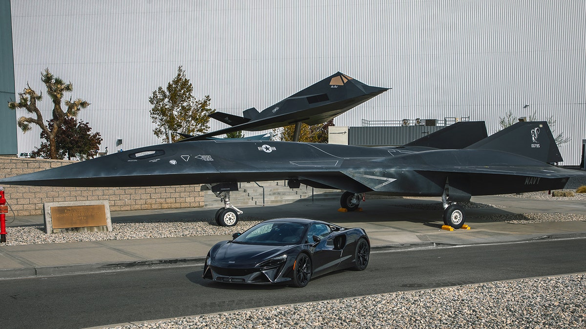 mclaren and darkstar