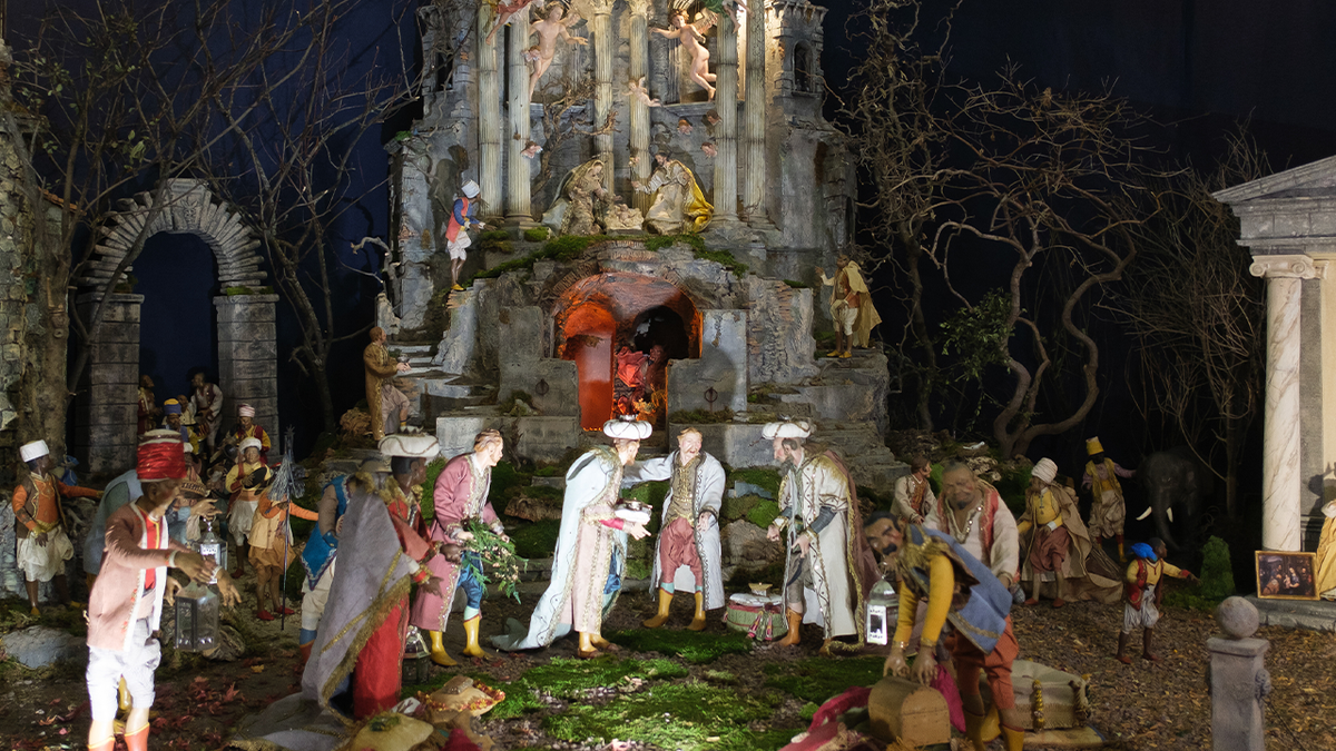 Nativity scene display