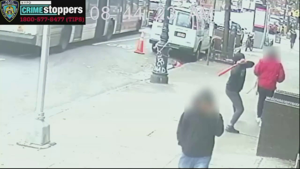 Man attacked with baseball bat in NYC