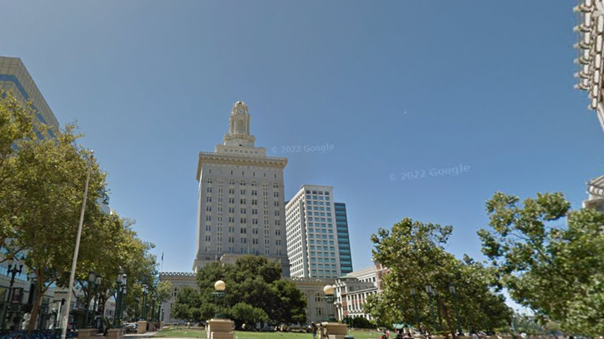 Oakland city hall