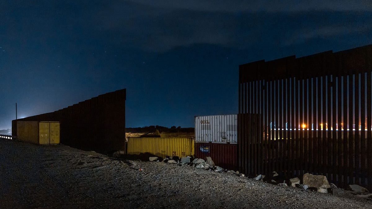 shipping containers at the Arizona border