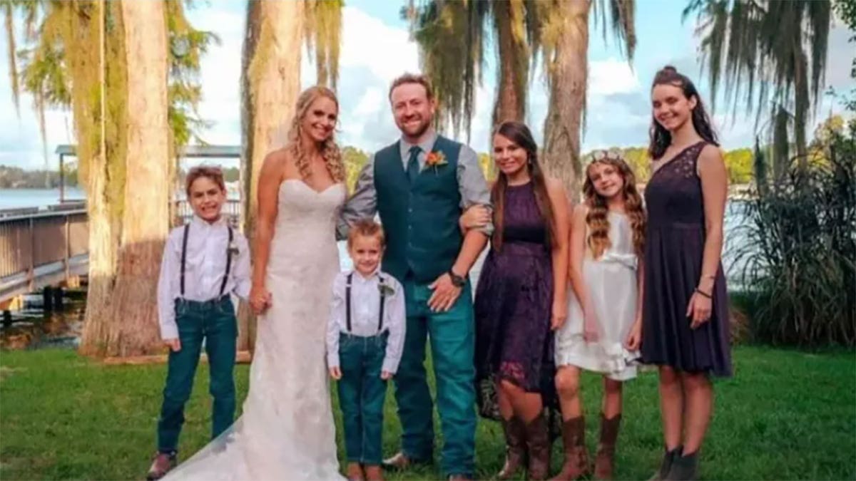 Tampa mom wedding photo