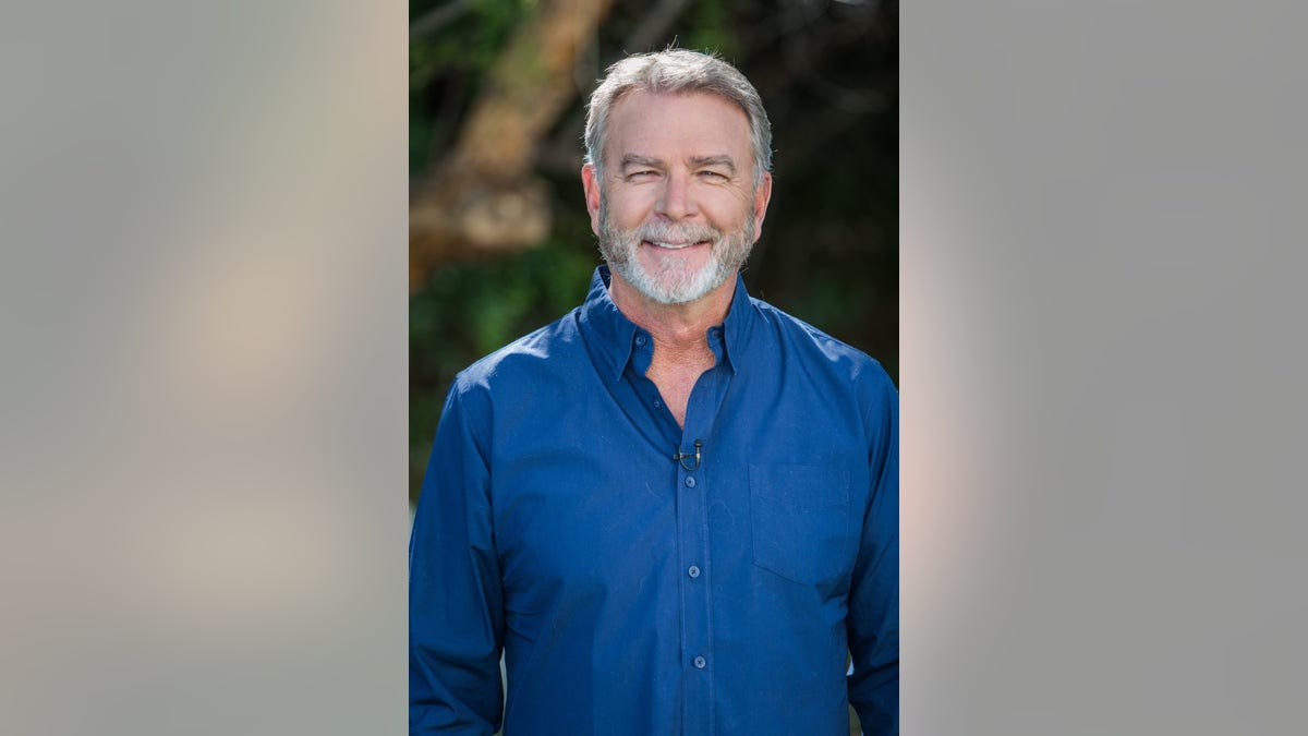 Bill Engvall smiling