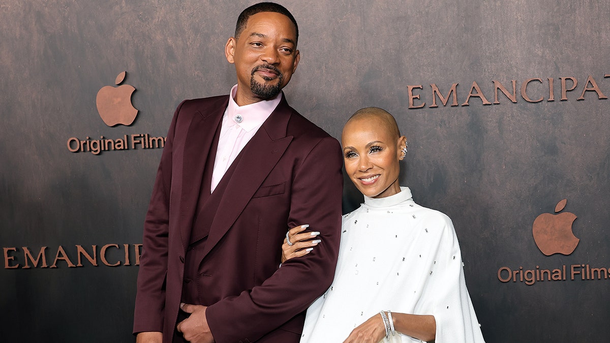 Will Smith e Jada Pinkett Smith sul tappeto rosso di 'Emancipation'