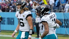 Jaguars snap ugly losing streak to Titans behind Trevor Lawrence's 4 touchdowns