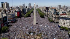 Argentina government defends chaotic World Cup parade that forced players to leave via helicopter