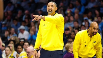 Michigan basketball coach Juwan Howard undergoes heart surgery