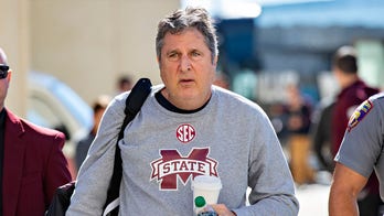 Mississippi State to play in bowl game following death of Mike Leach