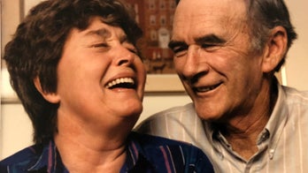 My parents are no longer here at Christmas. Here's what this 'Fox & Friends' co-host wants to share with you