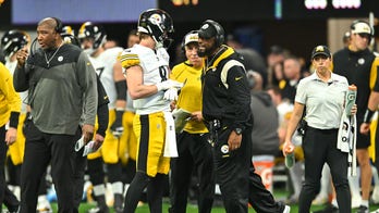 Steelers' Mike Tomlin outlines how Kenny Pickett's concussion played out, says QB 'was cleared to continue'