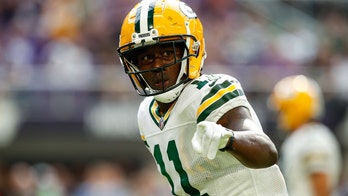 Packers release veteran Sammy Watkins hours before game against Rams
