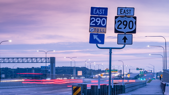 Thousands of Texas drivers overcharged on toll roads
