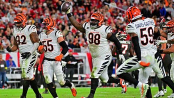 Bengals exec, coach shut down Tee Higgins trade speculation: 'Find