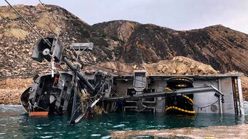 6 rescued after fishing boat runs aground in CA