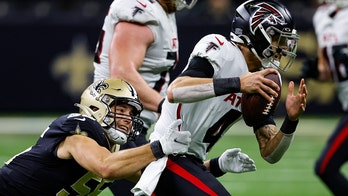 Saints stay in mix for NFC South title with narrow win over Falcons