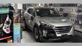 Florida thieves crash SUV into GameStop, flee with over $1,000 in merchandise
