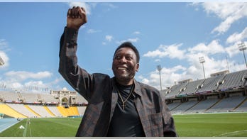 Neymar Jr., Cristiano Ronaldo among those grieving loss of Brazilian soccer star Pelé