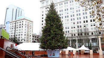 Portland business owners face down 'make it or break it' holidays as crime surges following pandemic, riots