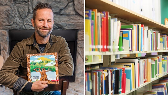 Kirk Cameron hosts story hour outside New York City library after publisher says he was denied space indoors