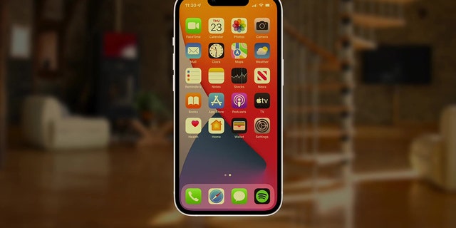 Brightness is automatically adjusted according to the amount of ambient light. The less ambient light, the darker the screen.
