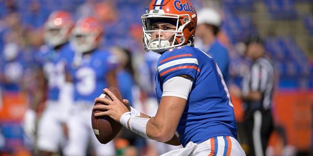 Florida quarterback Jalen Kitna (11) warms up before a game against Eastern Washington Oct. 2, 2022, in Gainesville, Fla. 