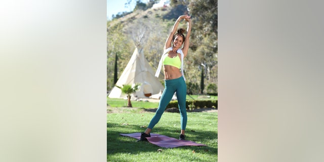 Brooke Burke said she carves out time daily to exercise, even if it is just 15 minutes. She insisted it makes all the difference.