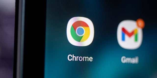 ILLUSTRATION - 28 April 2021, Berlin: On the screen of a smartphone you can see the logo of the app Chrome. 
