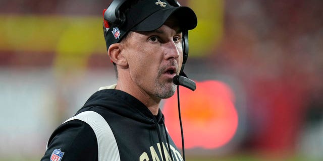 New Orleans Saints head coach Dennis Allen watches from the sideline during the Buccaneers game in Tampa, Fla., Monday, Dec. 5, 2022.