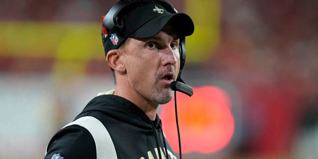 New Orleans Saints head coach Dennis Allen watches from the sideline during the Buccaneers game in Tampa, Fla., Monday, Dec. 5, 2022.