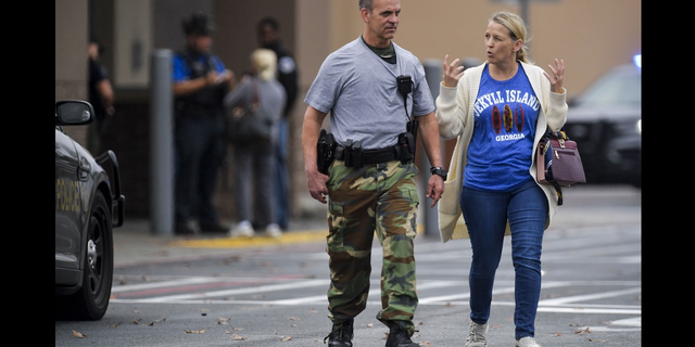 Georgia Walmart Shooting 1 Shot Outside Atlanta Area Store As Panicked