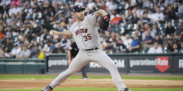 Houston Astros starting pitcher Justin Verlander delivers against the Chicago White Sox on Aug. 16, 2022, at Guaranteed Rate Field in Chicago. 