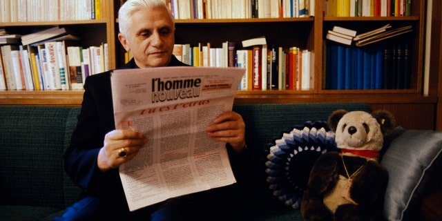 Media dunk on Pope Benedict XVI after his death: ‘Good riddance’ to