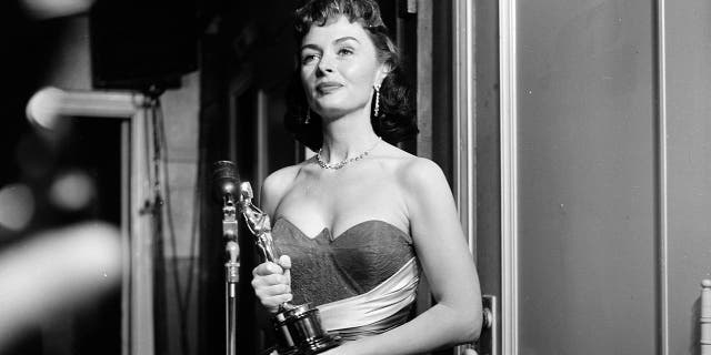 In 1954, Donna Reed won an Academy Award for best supporting actress in "From Here to Eternity."