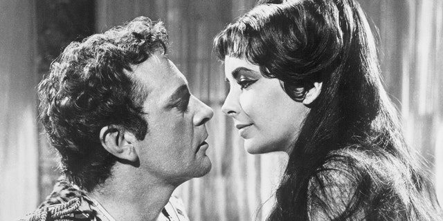 Mark Anthony (Richard Burton) admits his love for Cleopatra (Elizabeth Taylor) in film, Cleopatra.