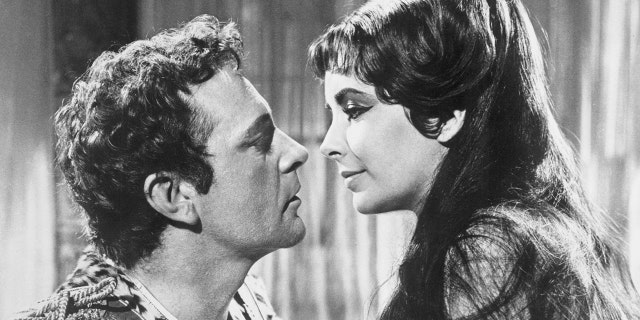 Mark Anthony (Richard Burton) admits his love for Cleopatra (Elizabeth Taylor) in film, Cleopatra.