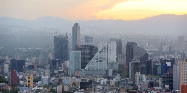 horizonte de la ciudad de mexico