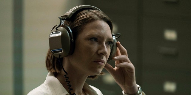 Anna Torv as Dr. Wendy Carr in Netflix's "Mindhunter," a character said to be inspired by Dr. Ann Wolbert Burgess.