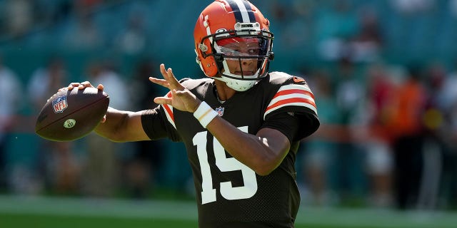 Joshua Dobbs of the Cleveland Browns warms up before a game against the Miami Dolphins at Hard Rock Stadium on November 13, 2022 in Miami Gardens, Florida.