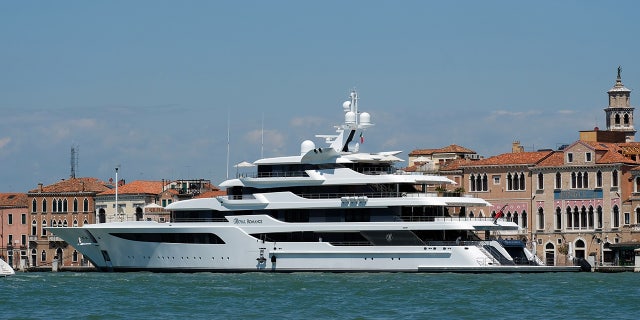 Viktor Medvedchuk's Royal Romance can be seen cruising near Venice. 